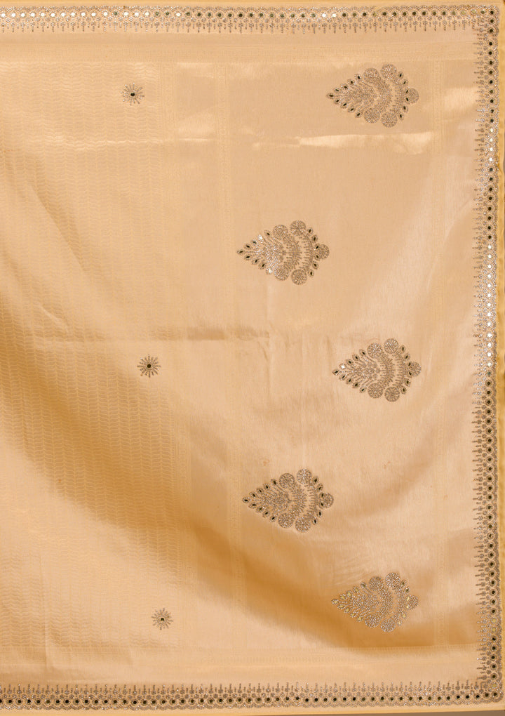 Koskii Orange Saree with Exquisite Threadwork – Traditional Elegance