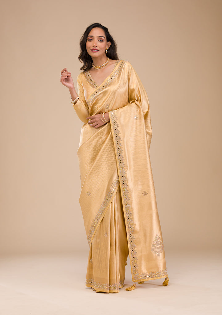 Koskii Orange Saree with Exquisite Threadwork – Traditional Elegance