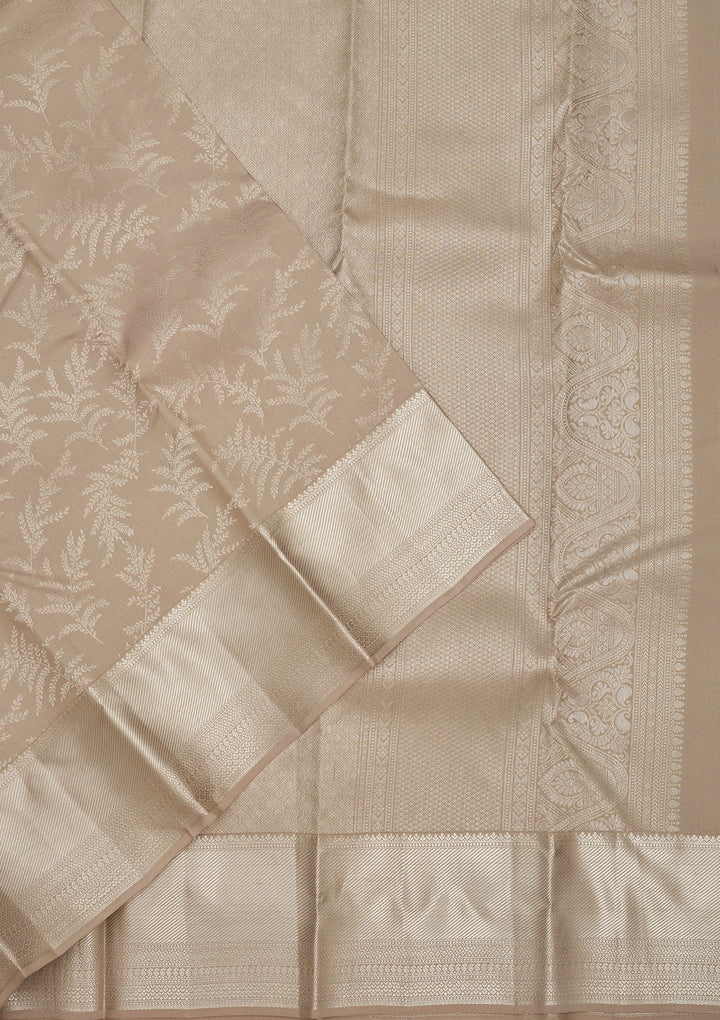 Gold Silk Jaal Silver Zariwork Saree With Matching Blouse Piece