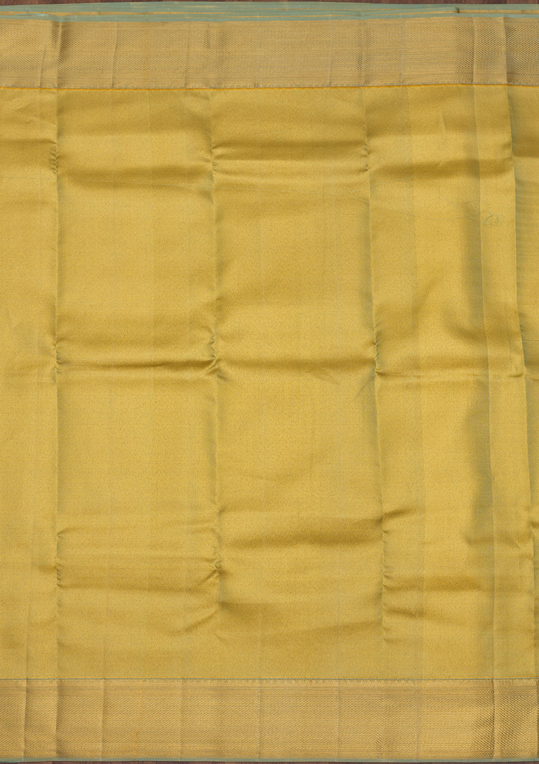 Gold Silk Jaal Gold Zariwork Saree With Matching Blouse Piece