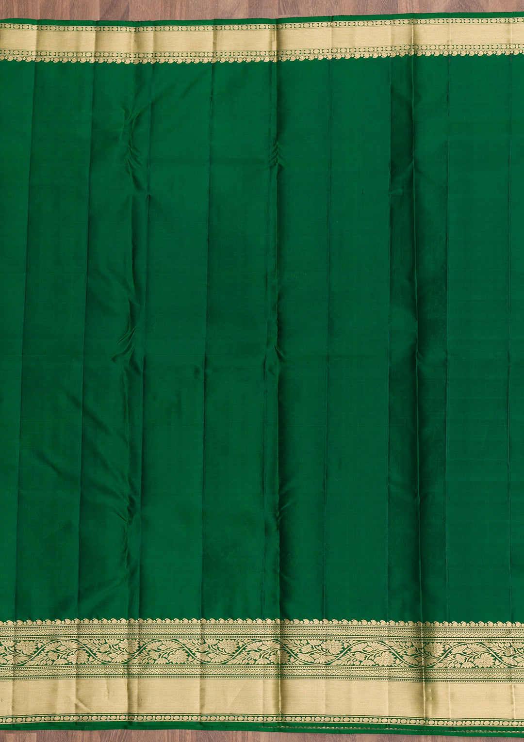 Leaf Green Silk Jaal Gold Zariwork Saree With Matching Blouse Piece