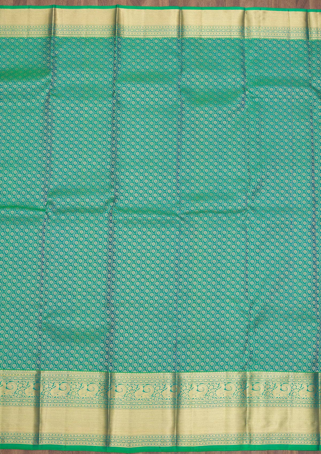 Green Silk Jaal Gold Zariwork Saree With Matching Blouse Piece