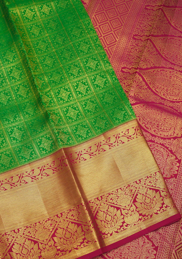 Green Silk Jaal Gold Zariwork Saree With Matching Blouse Piece