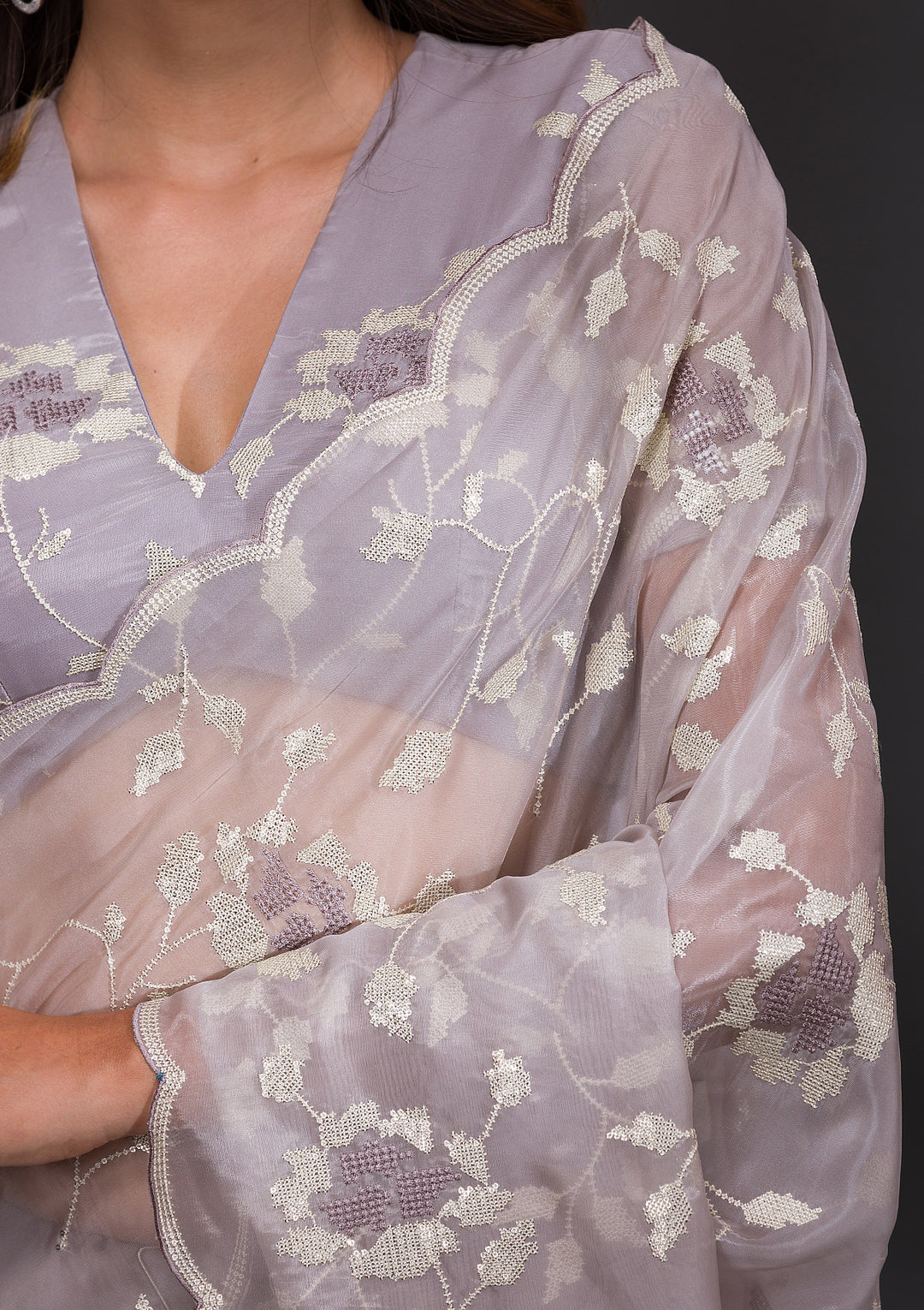 Light Grey Tissue Cutdana Saree With Matching Blouse Piece