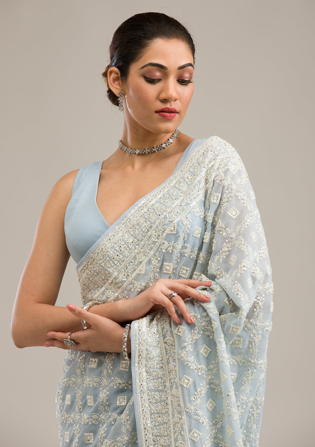 Grey Georgette Chikankari Saree With Matching Blouse Piece