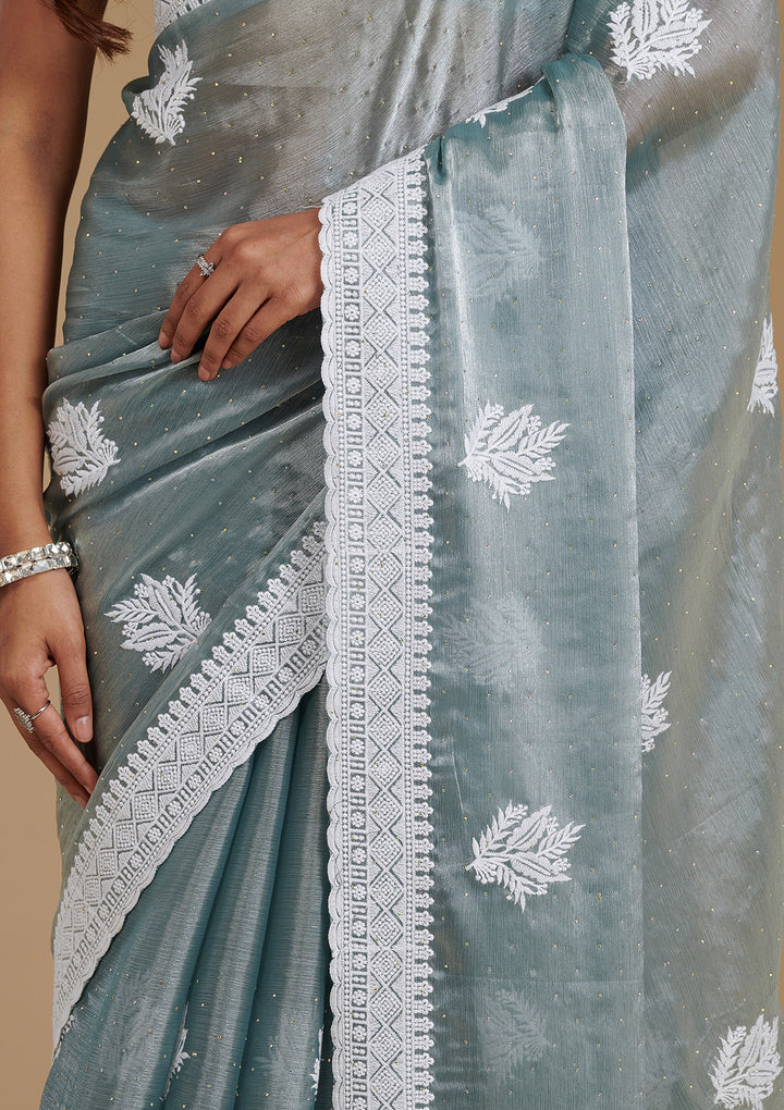 Grey Organza Threadwork Saree With Matching Blouse Piece