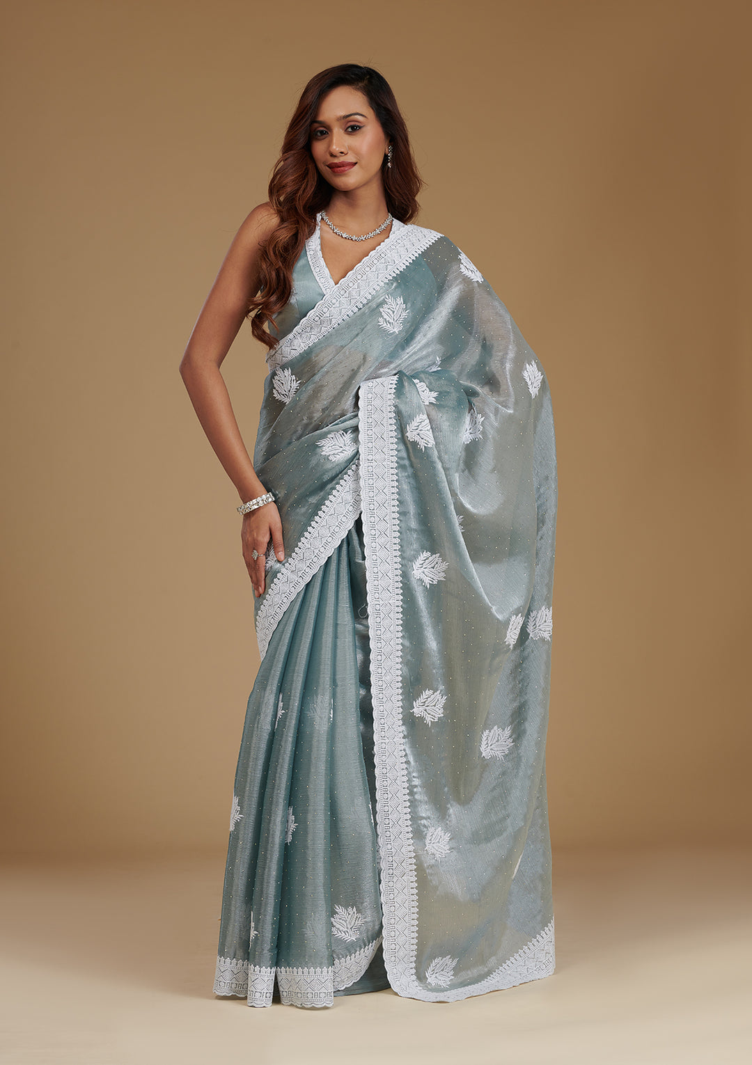 Grey Organza Threadwork Saree With Matching Blouse Piece