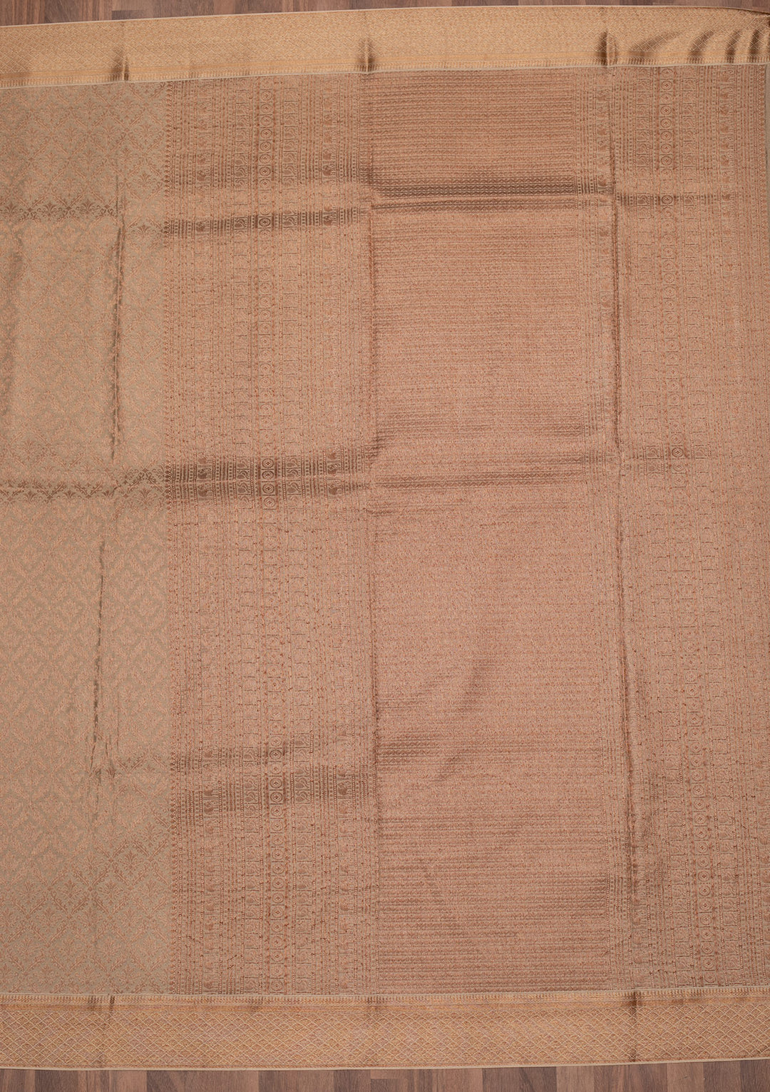 Grey Silk Jaal Gold Zariwork Saree With Matching Blouse Piece