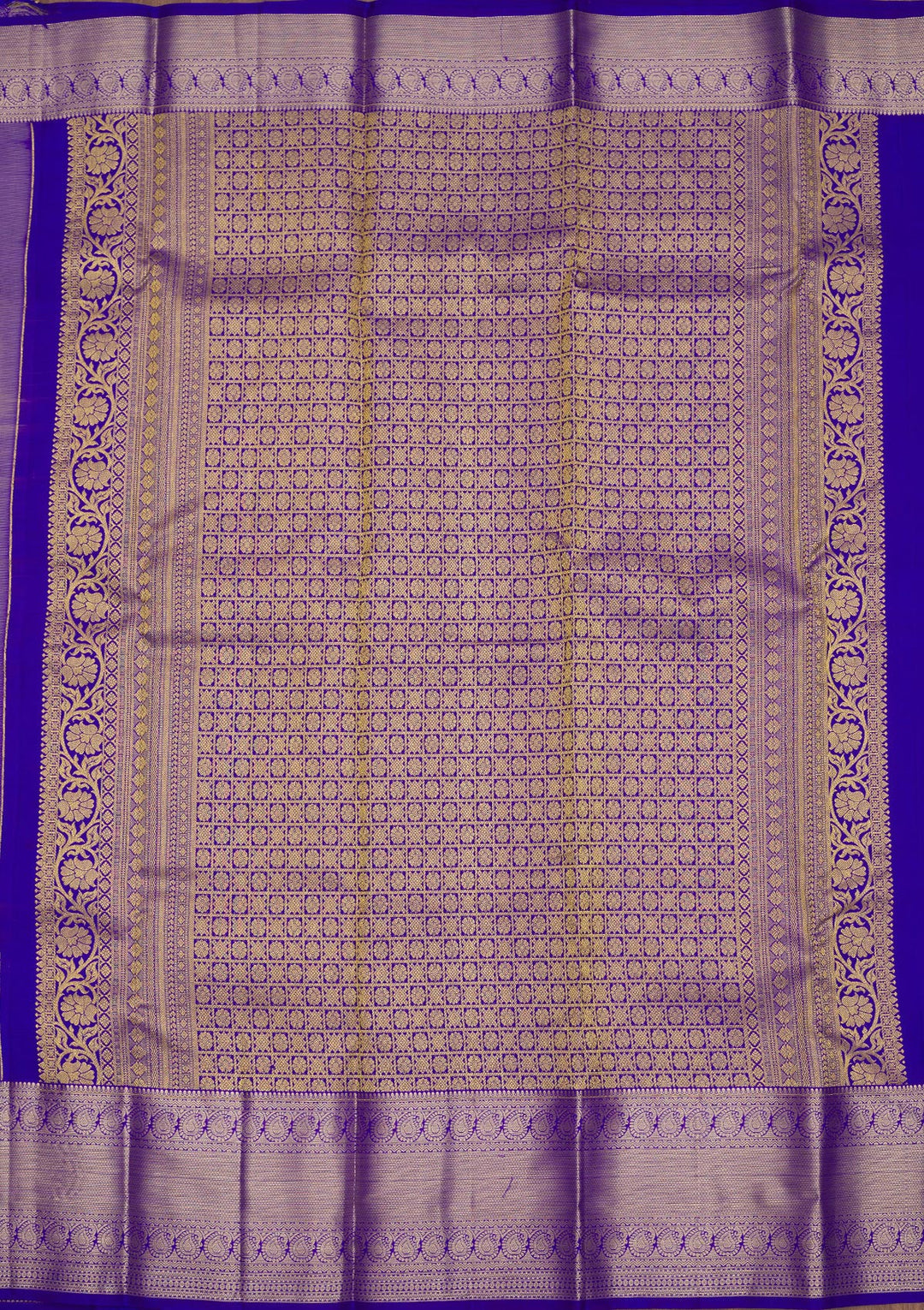 Grey Silk Buti Gold Zariwork Saree With Matching Blouse Piece
