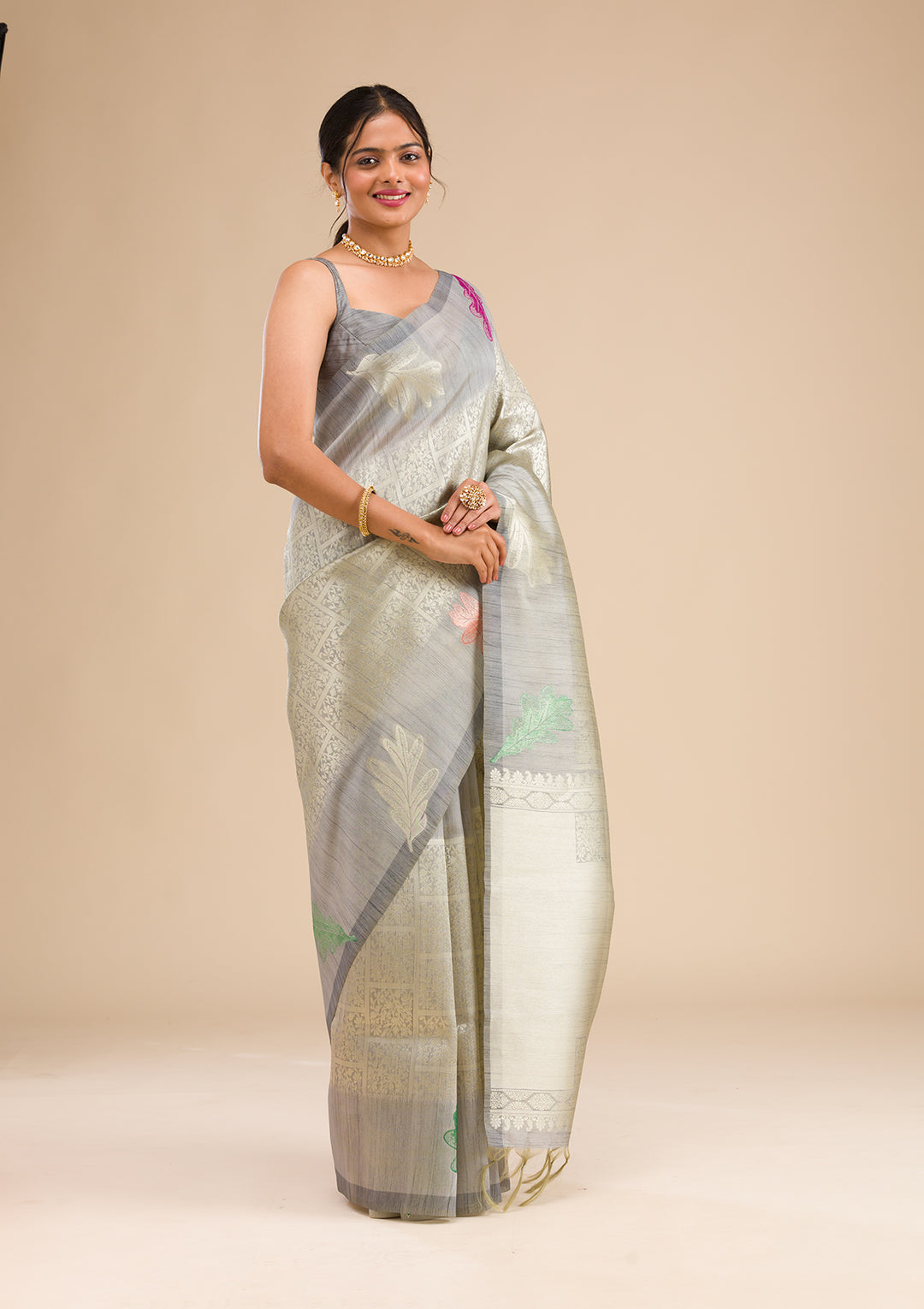 Silver Silk Jaal Gold Zariwork Saree With Matching Blouse Piece