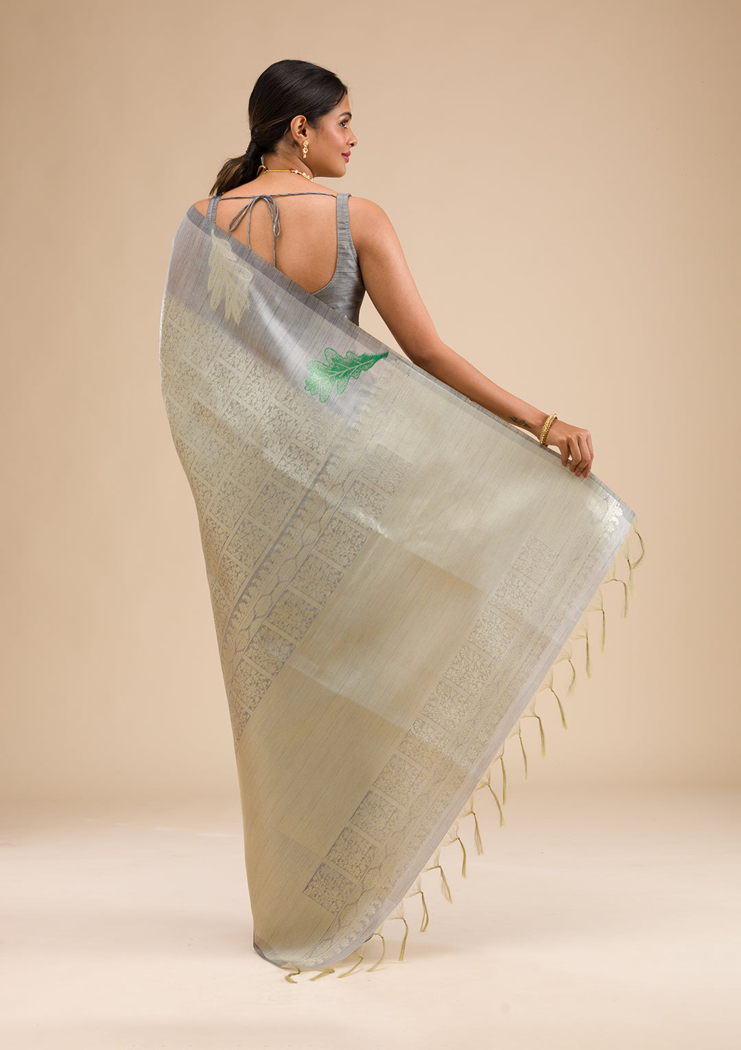 Silver Silk Jaal Gold Zariwork Saree With Matching Blouse Piece