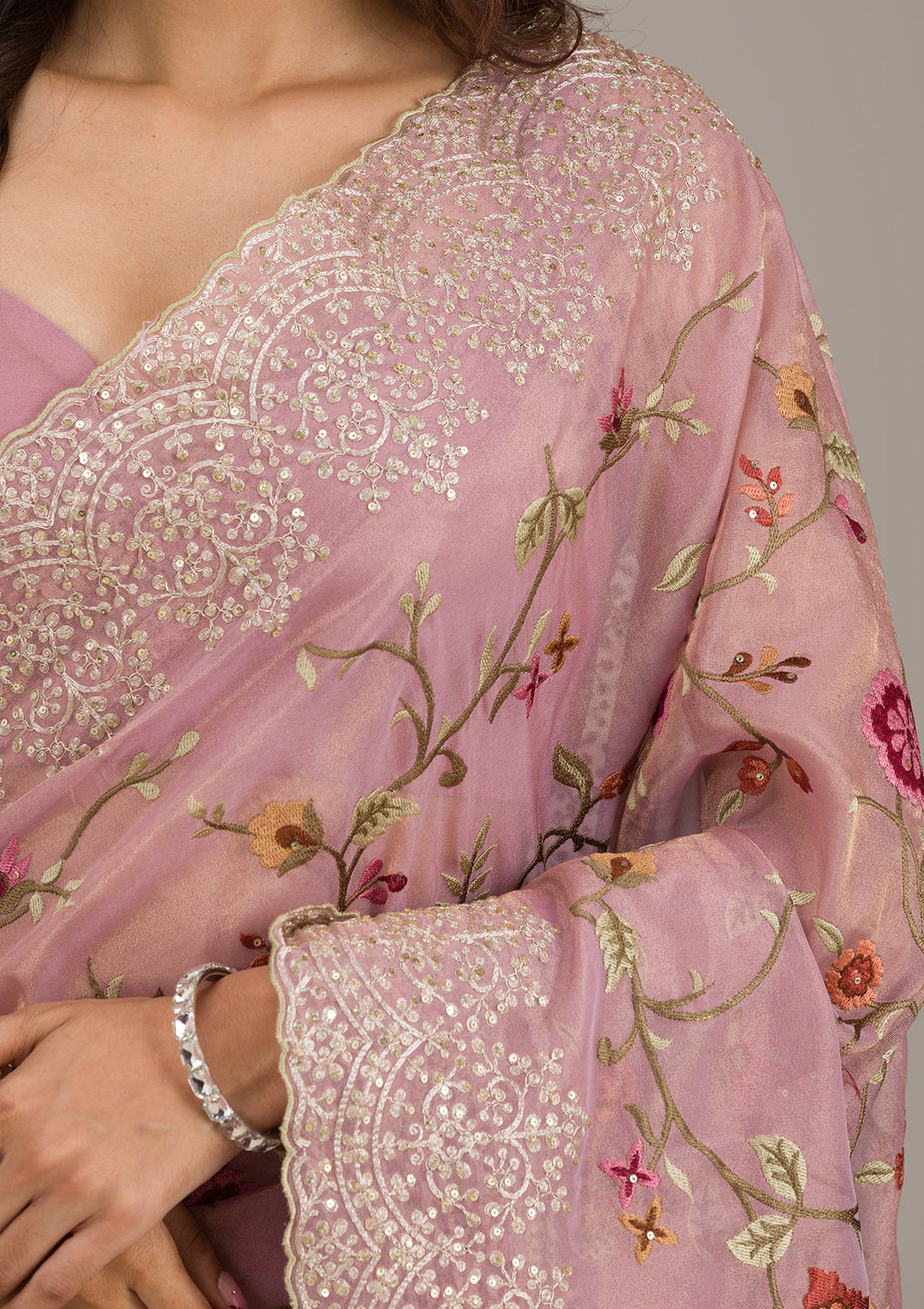 Lavender Organza Threadwork Saree With Matching Blouse Piece