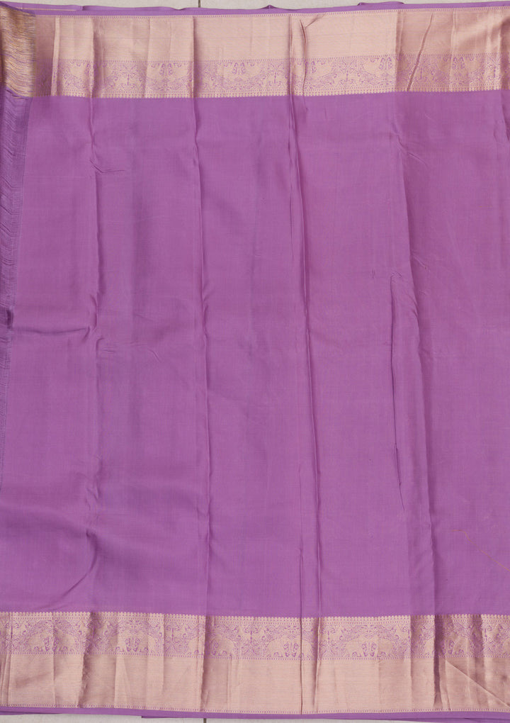 Lavender Pure Silk Jaal Gold Zariwork Saree With Matching Blouse Piece