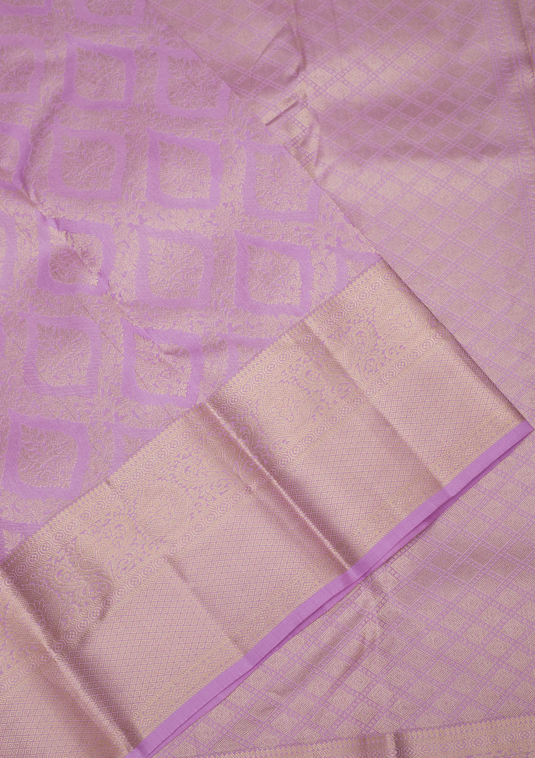 Lavender Pure Silk Jaal Gold Zariwork Saree With Matching Blouse Piece