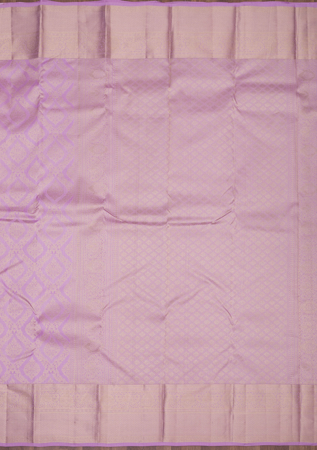 Lavender Pure Silk Jaal Gold Zariwork Saree With Matching Blouse Piece