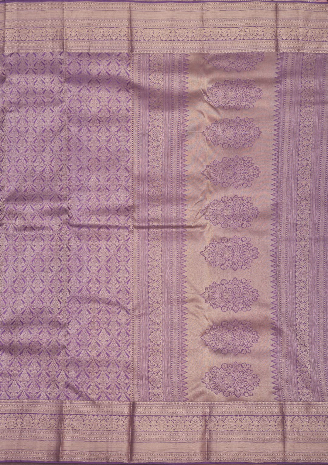 Lavender Silk Jaal Gold Zariwork Saree With Matching Blouse Piece