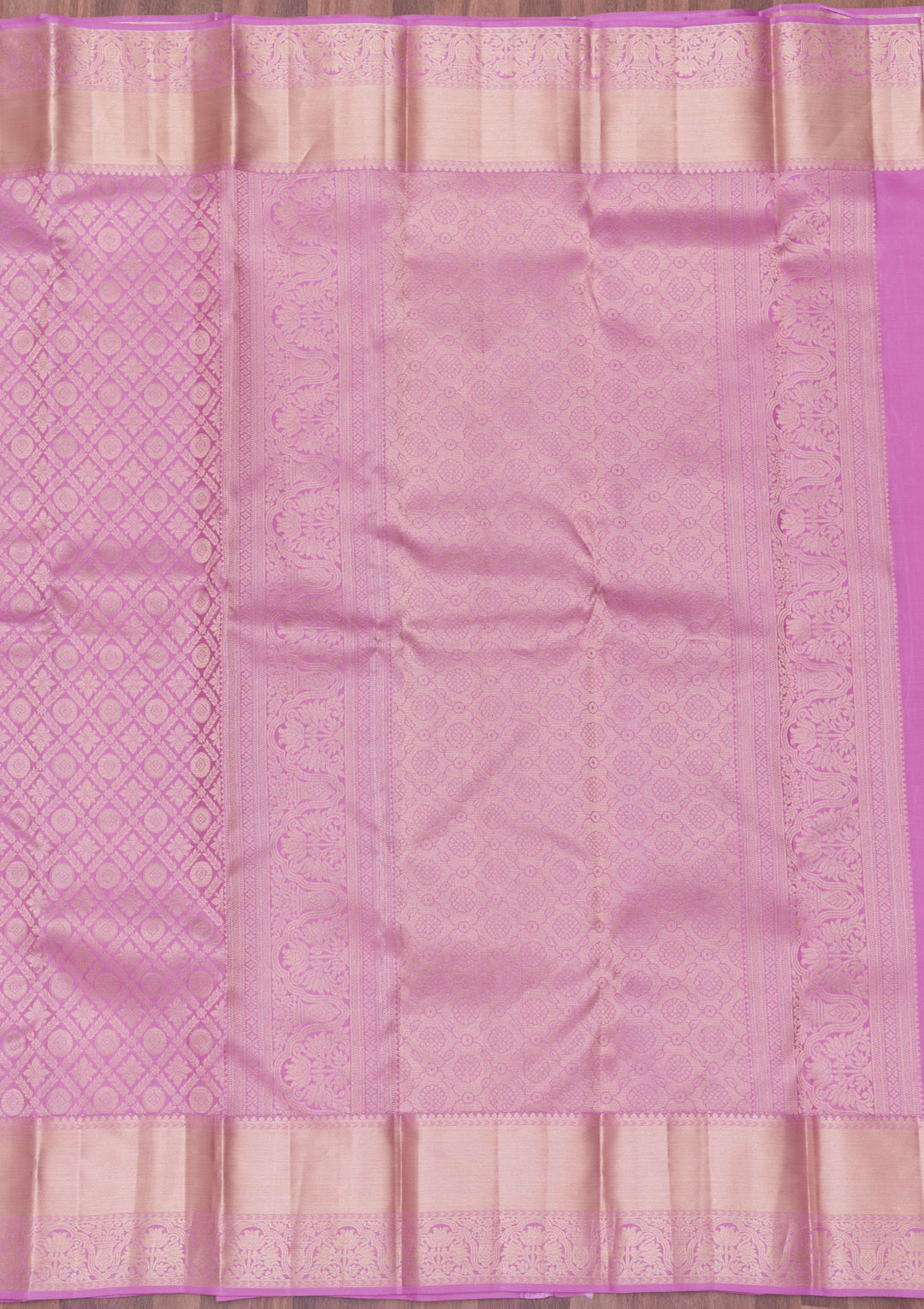 Lavender Silk Jaal Gold Zariwork Saree With Matching Blouse Piece