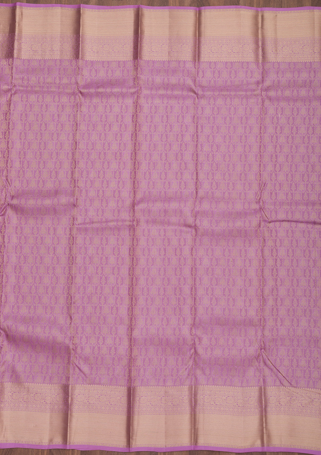 Lavender Pure Silk Jaal Zariwork Saree With Matching Blouse Piece