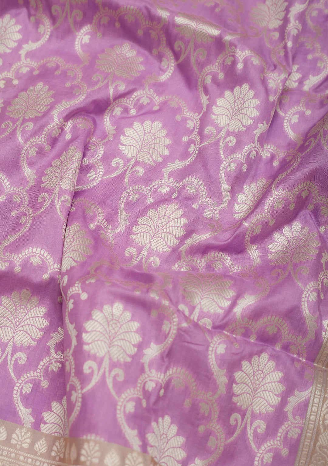Lavender Silk Jaal Gold Zariwork Saree With Matching Blouse Piece