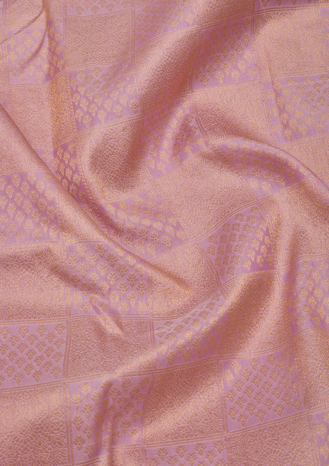 Lavender Silk Jaal Gold Zariwork Saree With Matching Blouse Piece