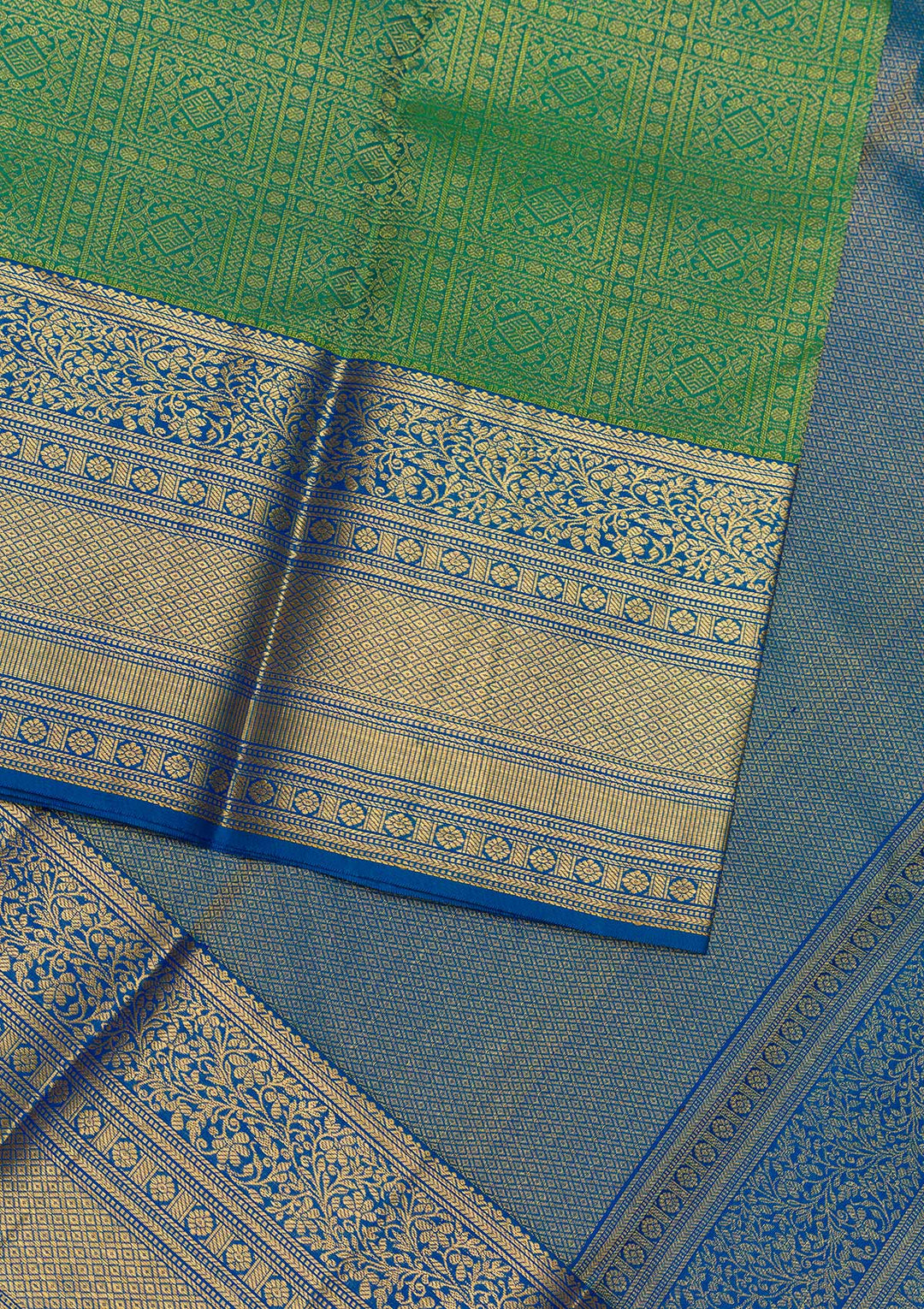 Leaf Green Zariwork Kanjivaram Pure Silk Saree