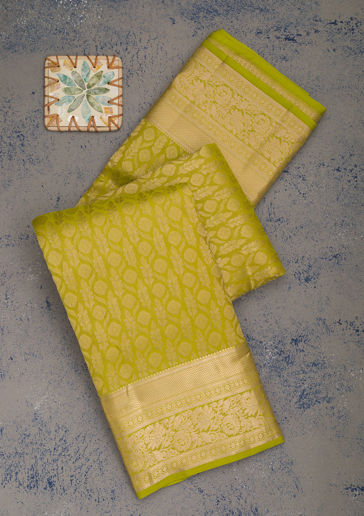 Leaf Green Pure Silk Jaal Zariwork Saree With Matching Blouse Piece