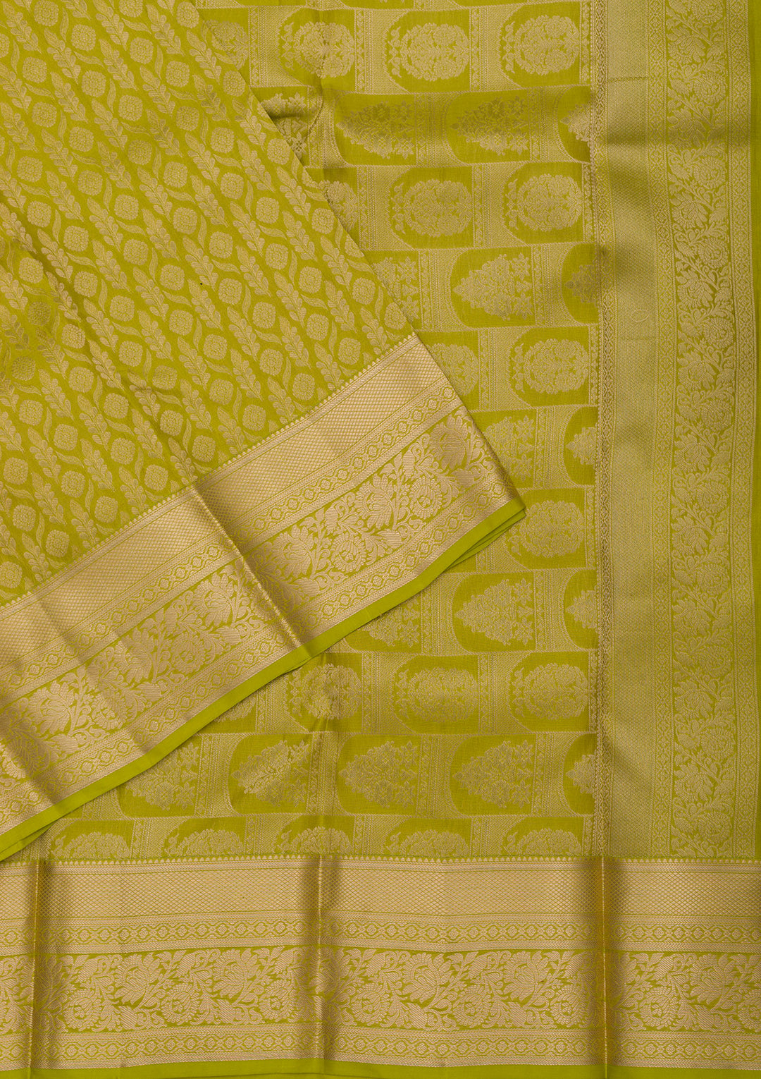 Leaf Green Pure Silk Jaal Zariwork Saree With Matching Blouse Piece