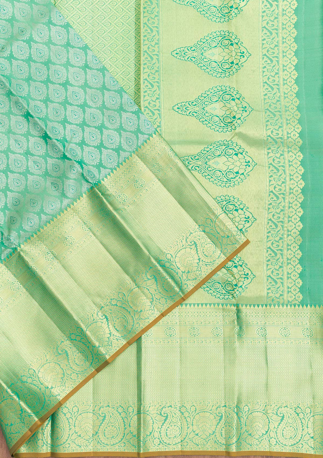 Leaf Green Zariwork Kanjivaram Pure Silk Saree