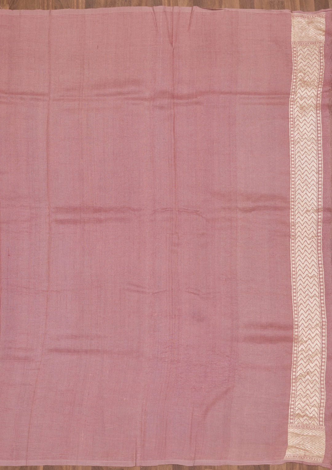 Light Grey Silk Jaal Gold Zariwork Saree With Matching Blouse Piece