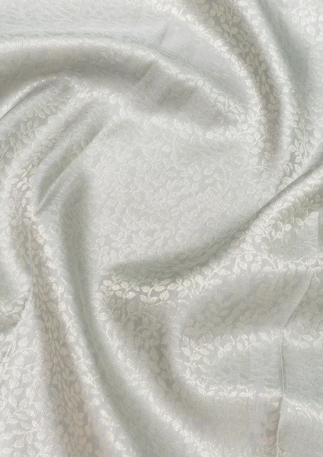 Light Grey Silk Jaal Gold Zariwork Saree With Matching Blouse Piece