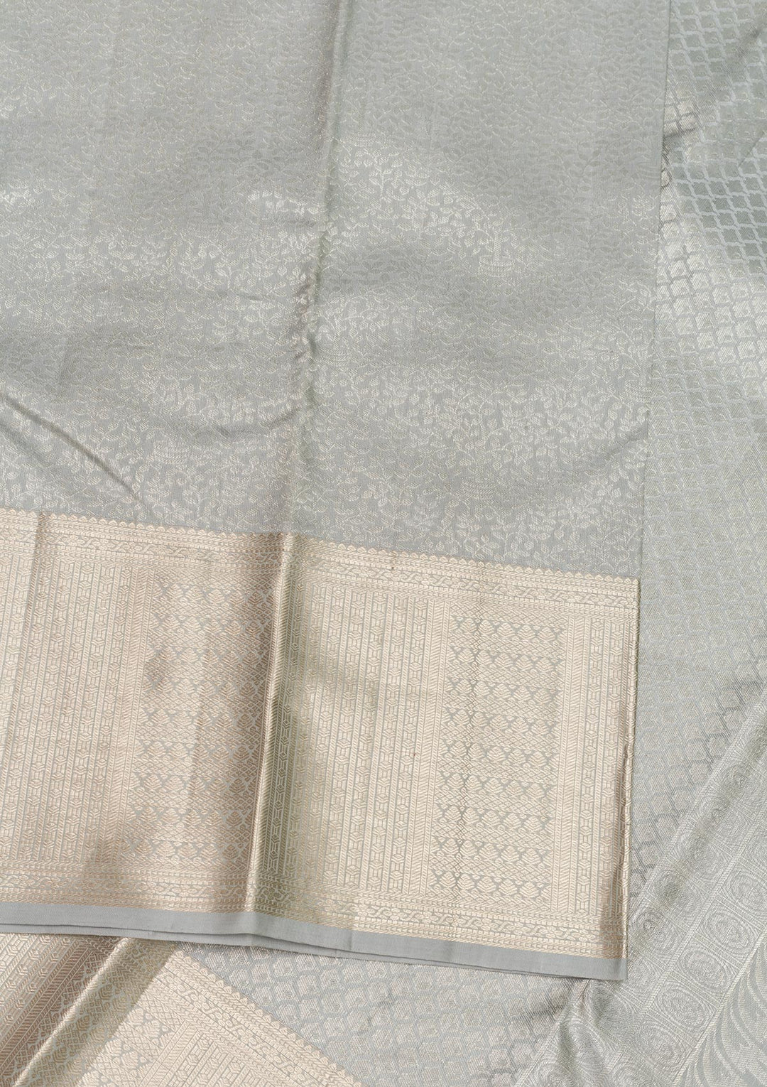 Light Grey Silk Jaal Gold Zariwork Saree With Matching Blouse Piece