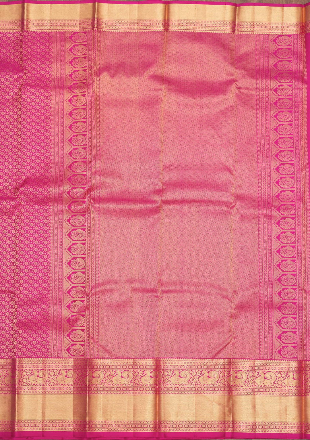 Magenta Pink Silk Jaal Gold Zariwork Saree With Matching Blouse Piece