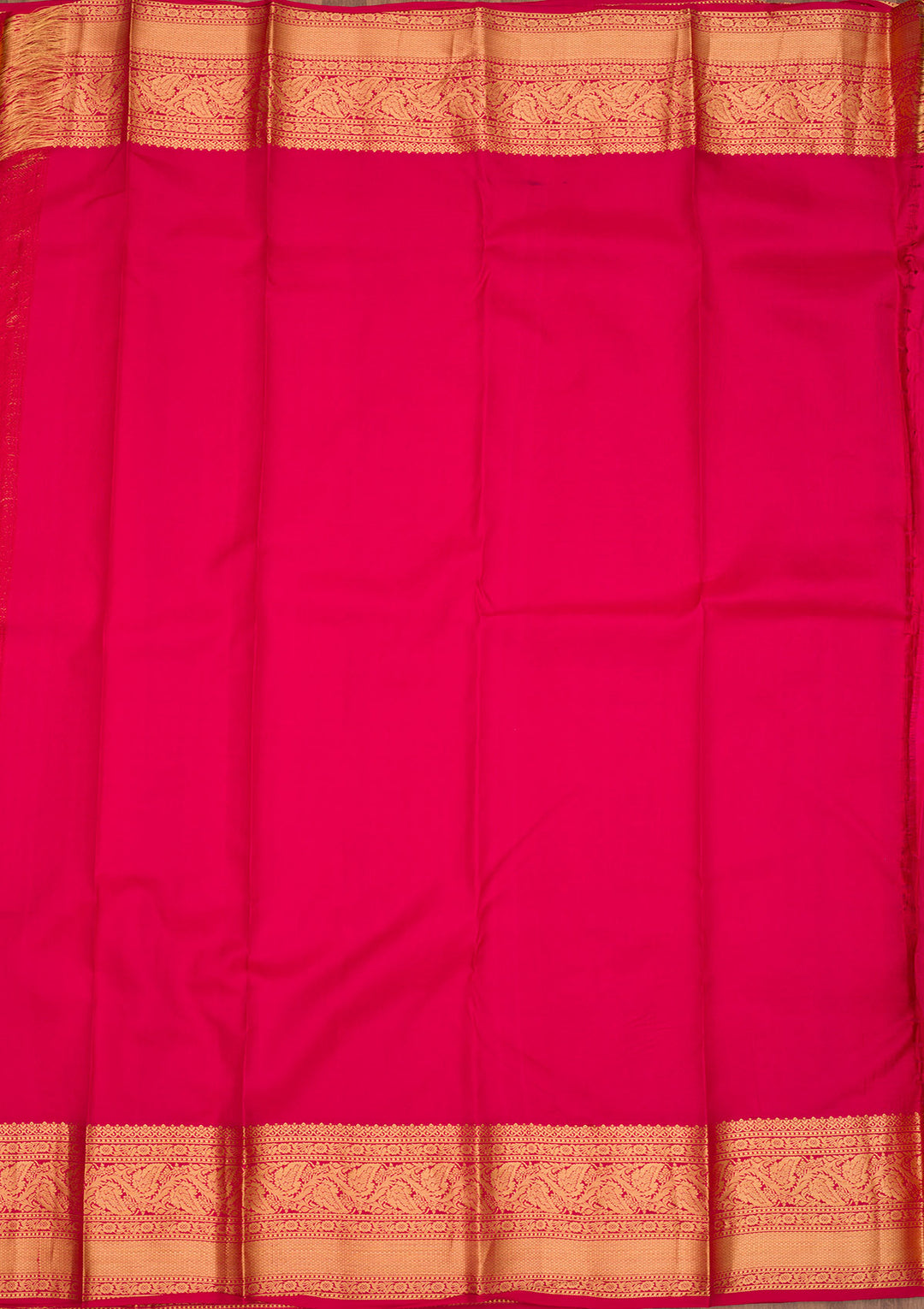 Maroon Silk Jaal Gold Zariwork Saree With Matching Blouse Piece