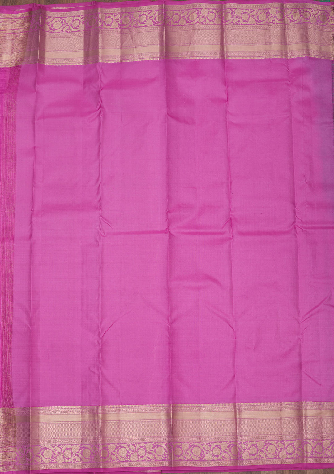 Mauve Pure Silk Jaal Gold Zariwork Saree With Matching Blouse Piece