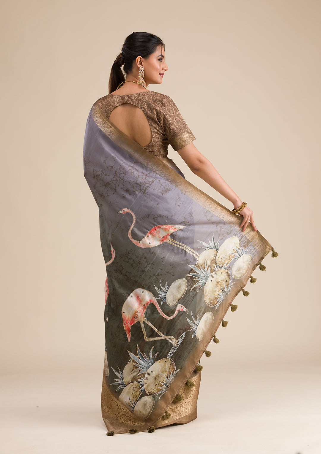 Mehendi Green Tissue Abstract Geometric Saree With Matching Blouse Piece