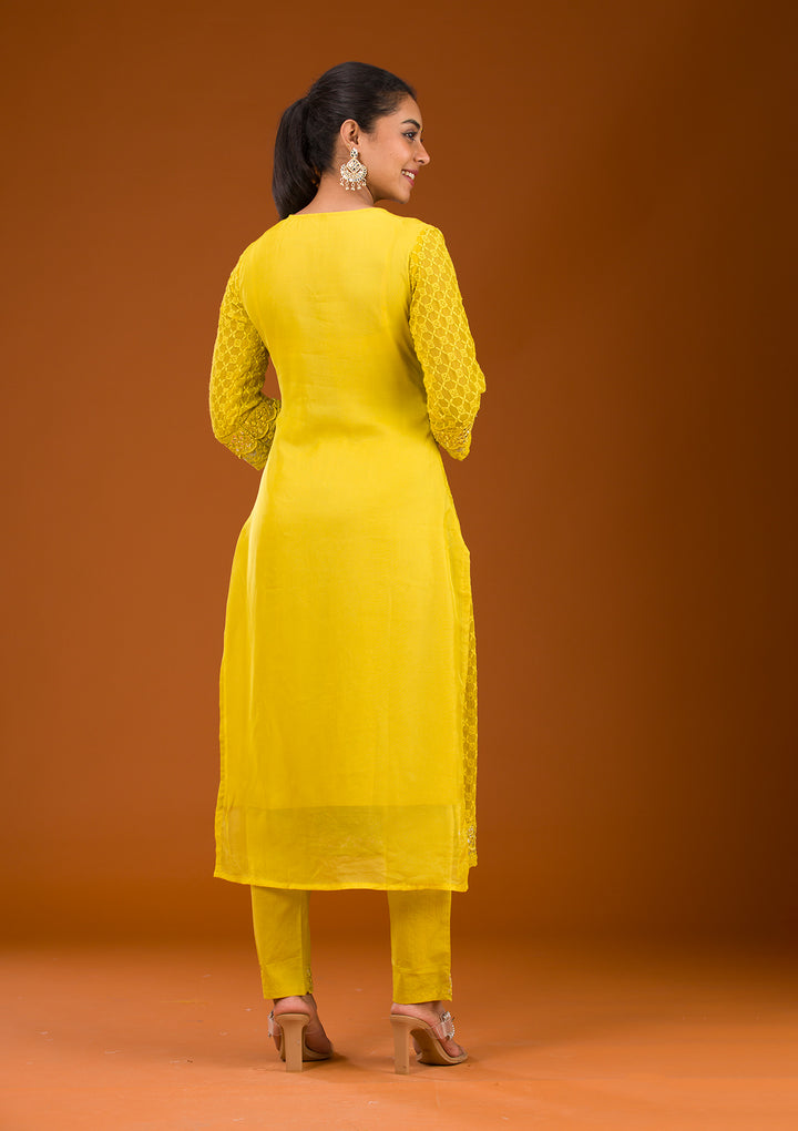 Mehendi Threadwork Georgette Readymade Salwar Suit