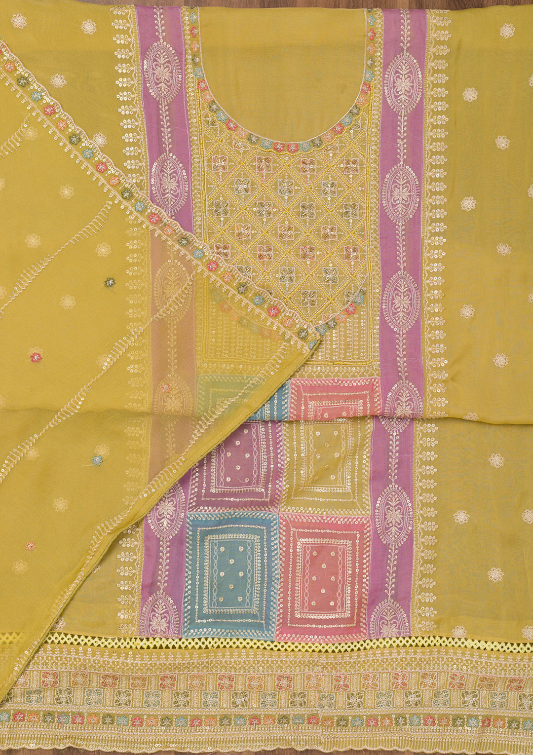 Mehendi Chinon Threadwork Unstitched Dress Material With Matching Bottom And Dupatta