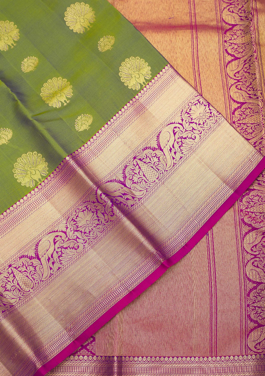 Mehendi Silk Buti Gold Zariwork Saree With Matching Blouse Piece