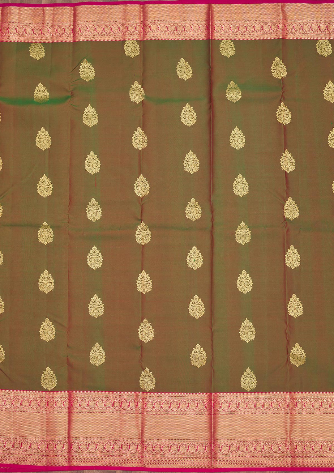 Mehendi Silk Buti Gold Zariwork Saree With Matching Blouse Piece