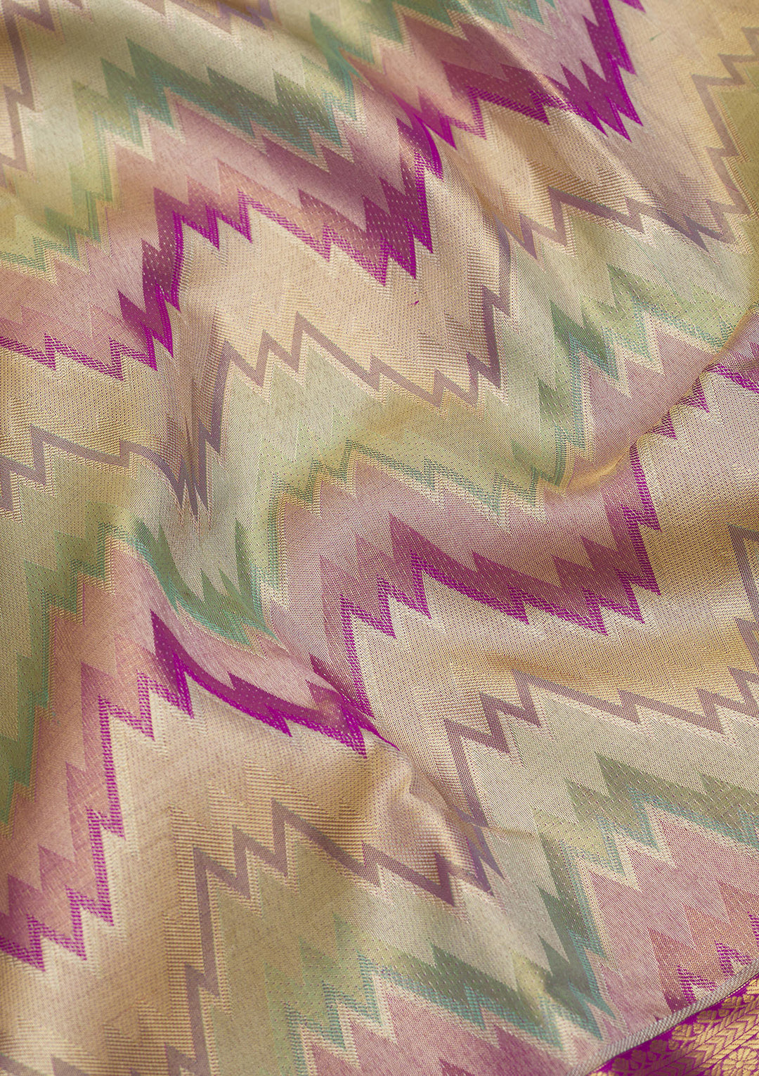 Multi Tissue Jaal Saree With Matching Blouse Piece