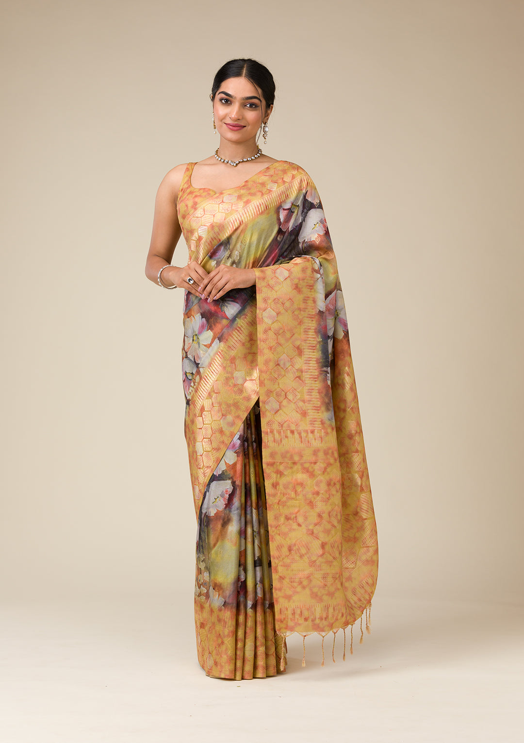 Gold Silk Banarasi Gold Zariwork Saree With Matching Blouse Piece