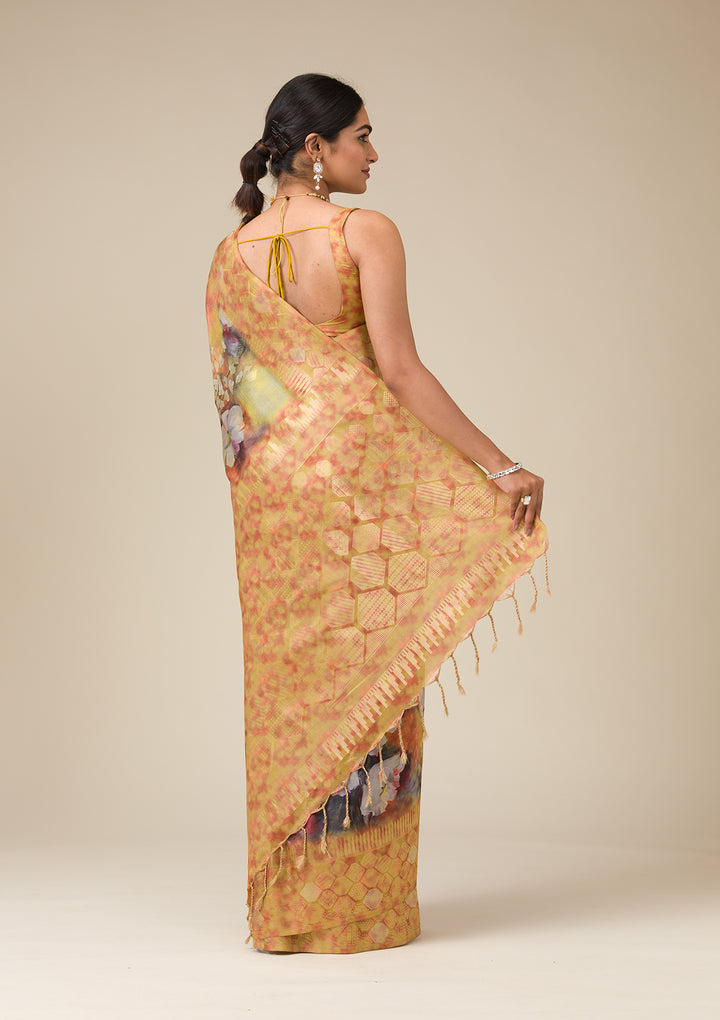 Gold Silk Banarasi Gold Zariwork Saree With Matching Blouse Piece