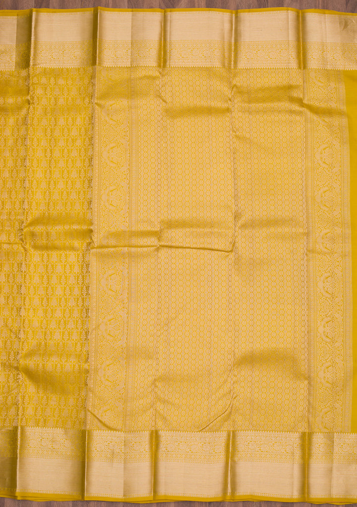 Mustard Pure Silk Jaal Zariwork Saree With Matching Blouse Piece