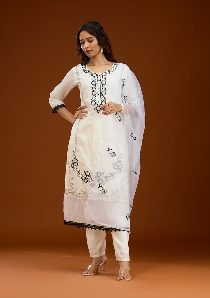 Koskii White Crepe Salwar Suit – Ready-to-Wear with Exquisite Threadwork
