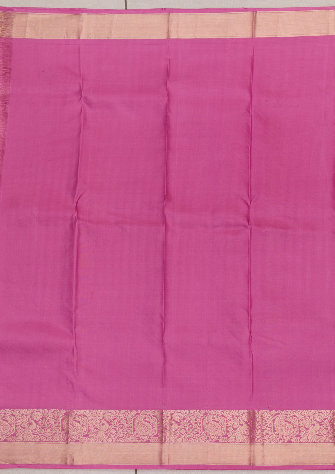 Onion Pink Silk Jaal Gold Zariwork Saree With Matching Blouse Piece