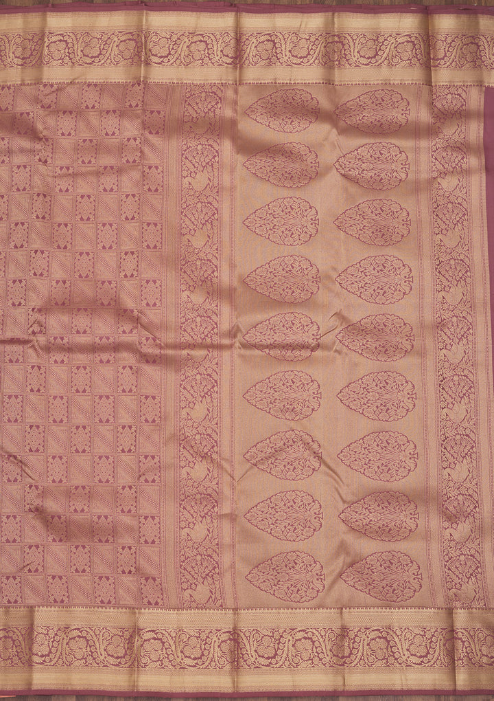Onion Pink Pure Silk Jaal Zariwork Saree With Matching Blouse Piece