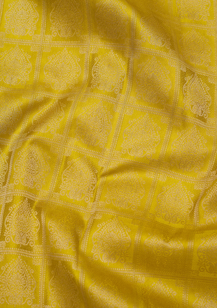 Parrot Green Pure Silk Jaal Gold Zariwork Saree With Matching Blouse Piece