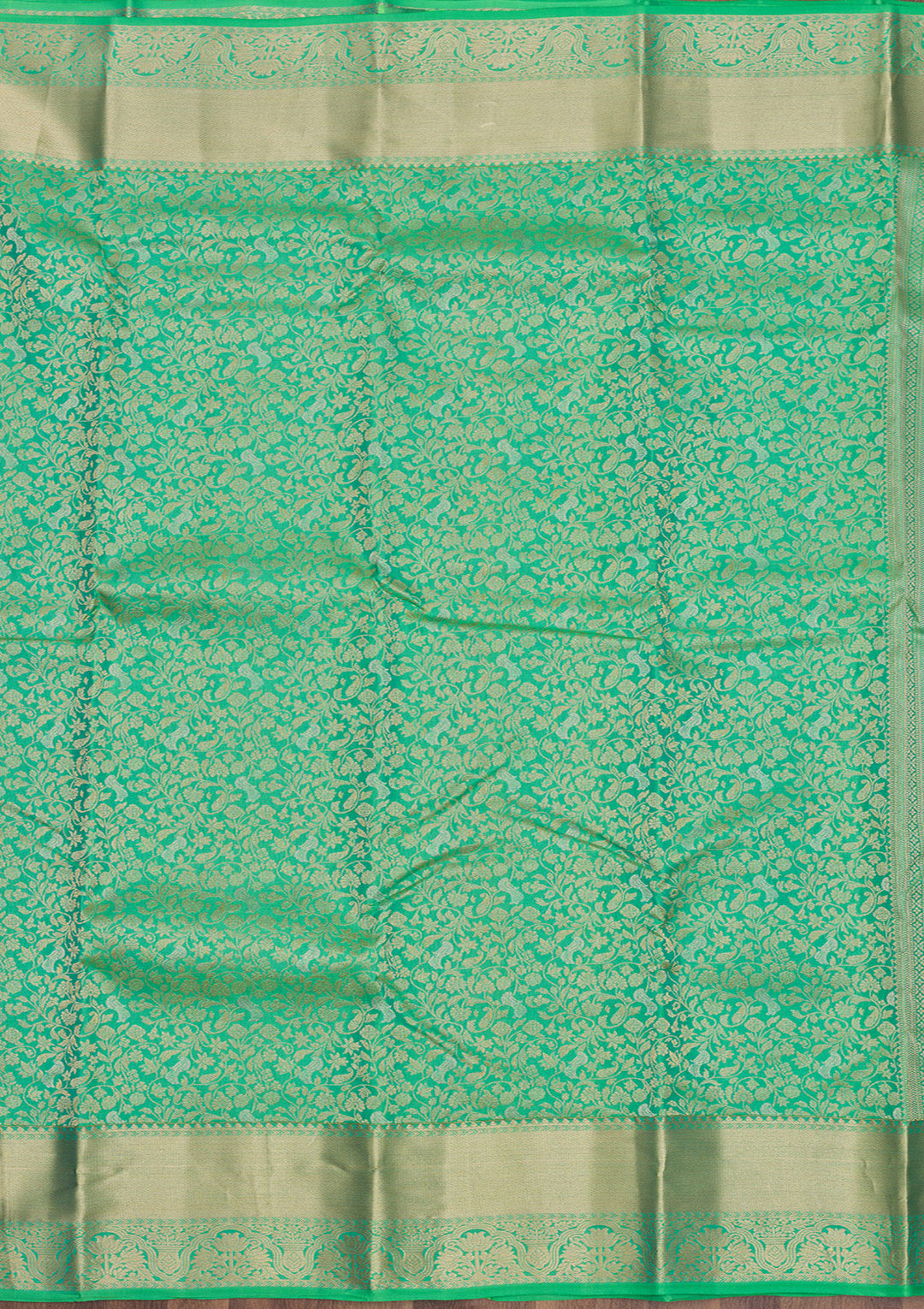 Parrot Green Pure Silk Jaal Zariwork Saree With Matching Blouse Piece