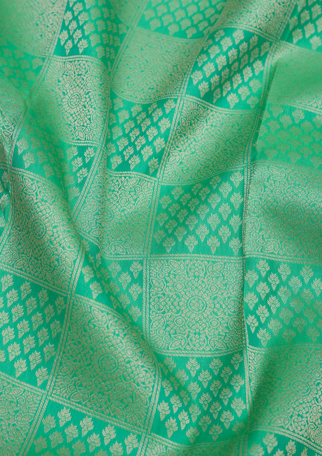 Parrot Green Silk Jaal Gold Zariwork Saree With Matching Blouse Piece