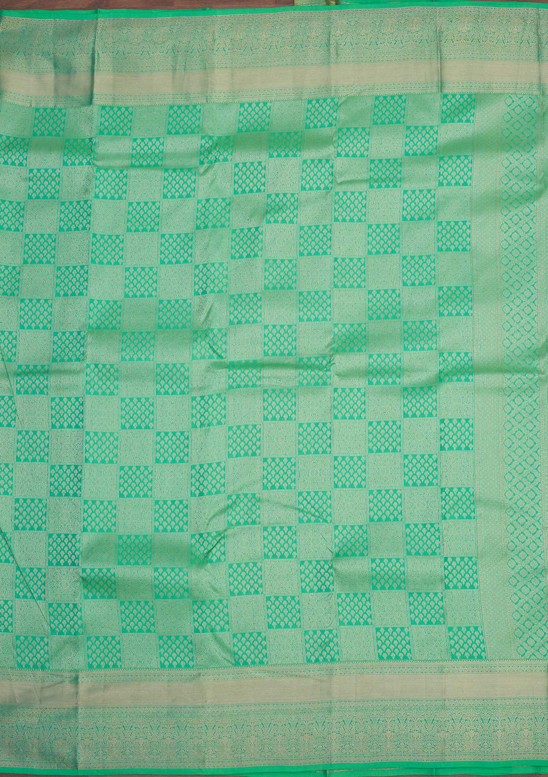 Parrot Green Silk Jaal Gold Zariwork Saree With Matching Blouse Piece